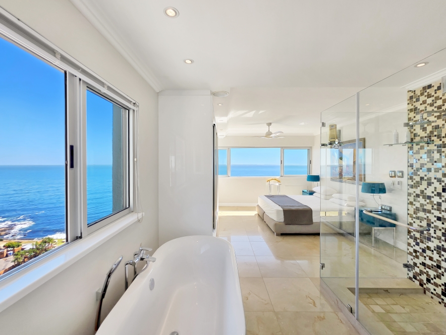 To Let 2 Bedroom Property for Rent in Sea Point Western Cape